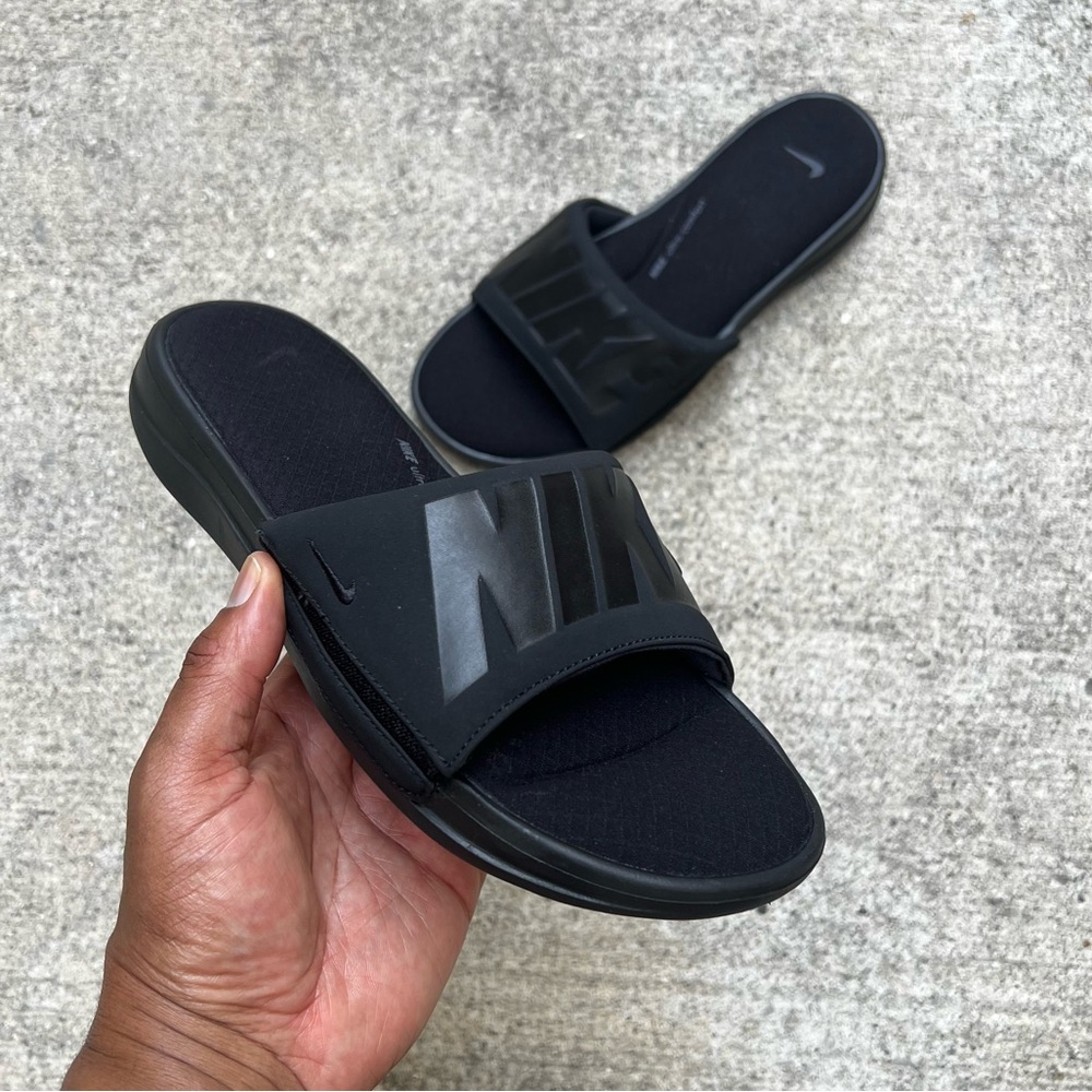 NIKE ULTRAS COMFORTS 3 III FLIP FLOP SLIDES BLACKS TRIPLE BLACK GRAYS